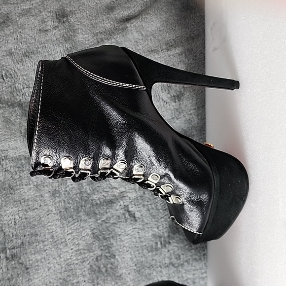 Stilettos Peep Toe Platform Lace-Up Boots with Red bottoms Size 8 - Picture 12 of 13